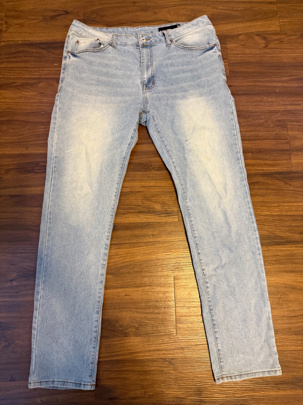 Nomad Light Wash Blue Men’s Jeans